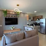 Elegância e conforto a passos da Beira-mar